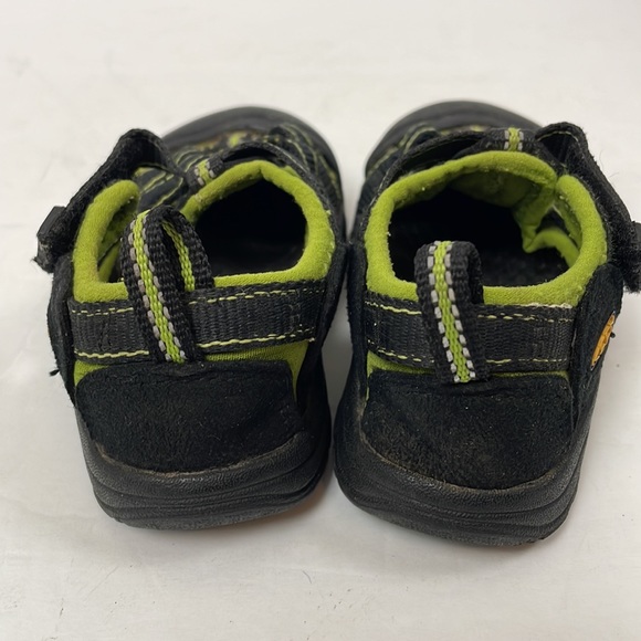 Keen Newport lime green and black hiking, walking, water sandal sz 5 - Picture 3 of 7